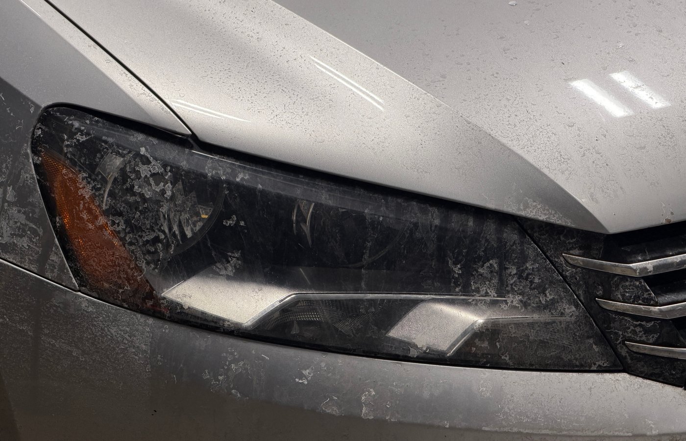 Oxidized and foggy headlight before restoration