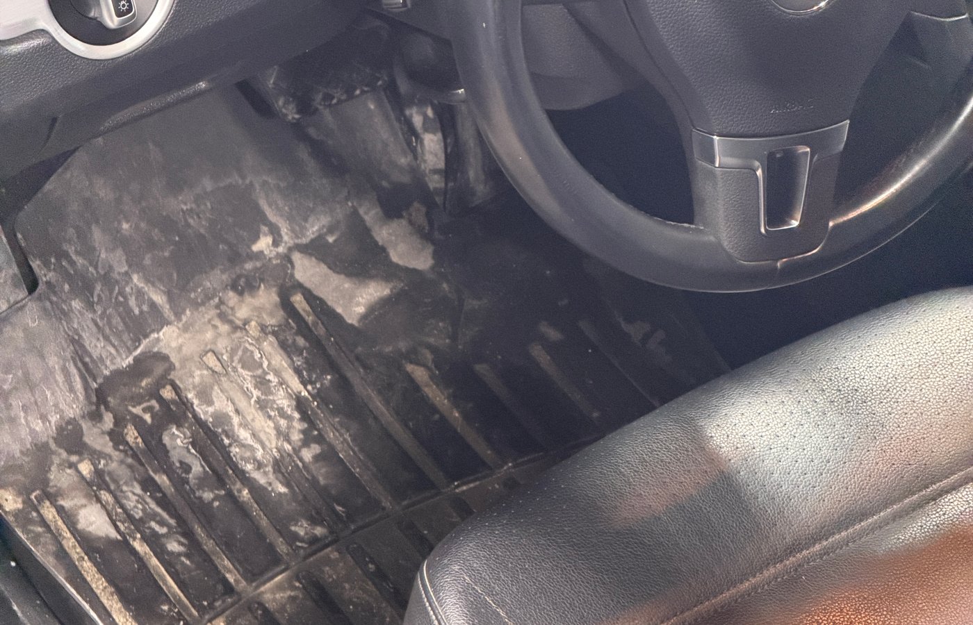 Vehicle interior before detailing